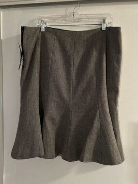 Chaps Women's Gray Tweed Flared Skirt
